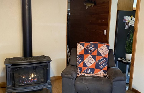 Worland Haus | Quiet Getaway