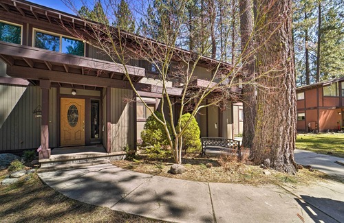 Graeagle Hütte | Quiet Home w/ Graeagle Meadows Golf Course View!