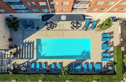 Scioto Mile Wohnung | Quiet King Size with City Views