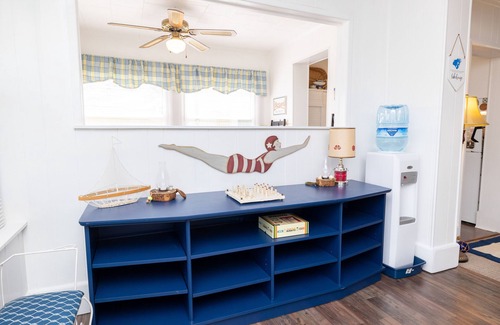 Lakeview Hütte | Quiet lake getaway in nautical themed cottage at beautiful Indian Lake