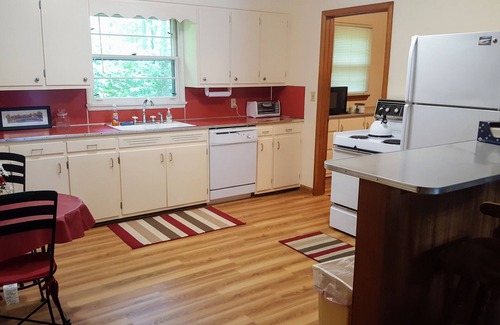 New Era Hütte | Ruhiges Lake Michigan Seeuferhäuschen