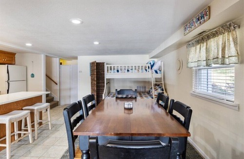 Roach Haus | Quiet Lakefront House- Family retreat w/calm water, water toys & large swim dock