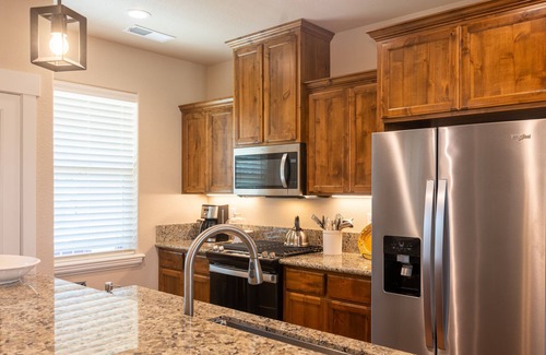 Paradise Haus | Quiet Paradise Family Home With A View