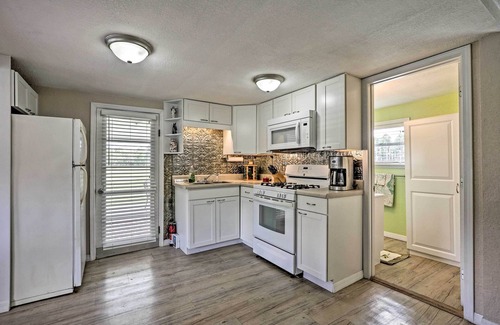 Crescent City Haus | Quiet Pomona Park Rural Home Near St Johns River!