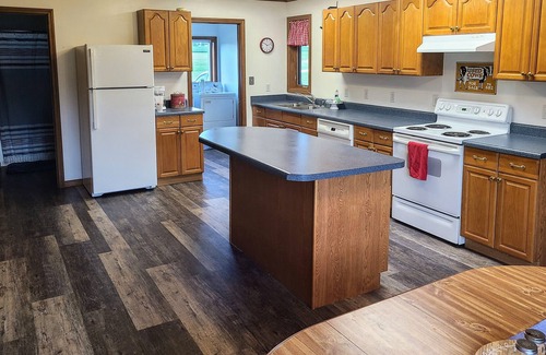 Higbee Sonstige | Quiet Porte Rouge Farm