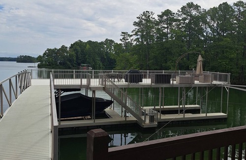 Wedowee Haus | Quiet Reflections Spacious 5-BR house with Outstanding Views, Sleeps 14