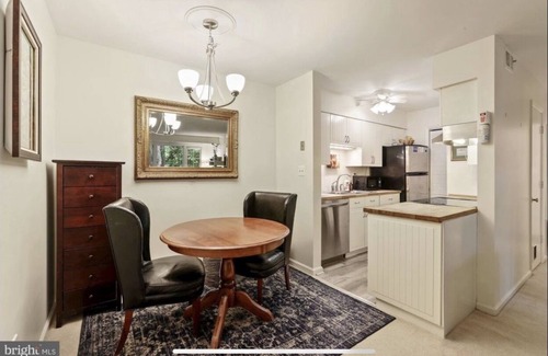 Annandale Eigentumswohnung | Quiet, Remodeled 1BR/1BA Condo in Annandale, VA w/pool near DC