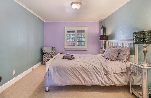 Lower Kingsbury Haus | Quiet Spacious Cozy House Near Downtown & Ski