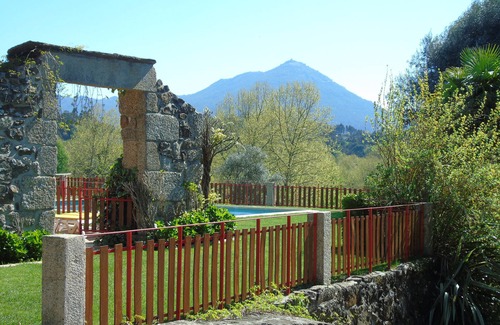 Molares Villa | QUINTA DA CHOUZA AGROTURISMO und ENOTOURISMO 2 Zimmer-Privatstrand - Free Wifi
