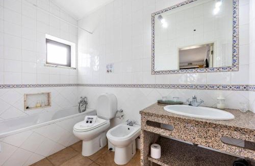 Alfarrobeira Haus | Quinta das AVES - Double Bedroom 1