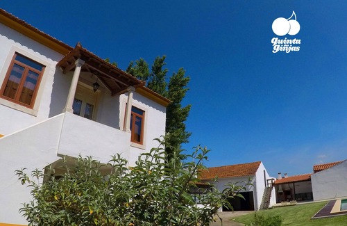 Maiorga Hütte | Quinta das Ginjas - Gasthäuser & Pensionen mit Privater Pool