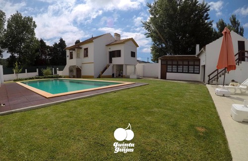Maiorga Hütte | Quinta das Ginjas - Gasthäuser & Pensionen mit Privater Pool