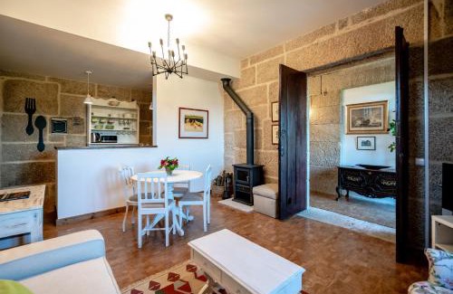 Sao Tiaguinho Haus | Quinta das Lamas - Antiga Adega