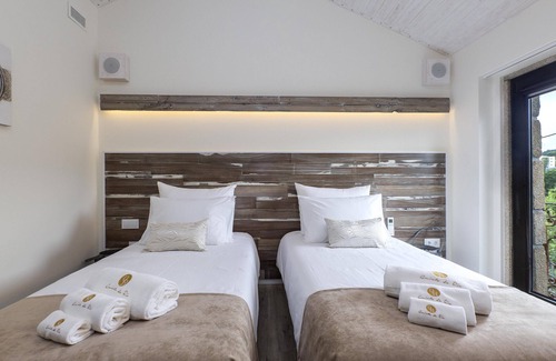 Medelo Hotel | QUINTA DO RIO - Zimmer (B) - Landhotel - Restaurant - Frühstück inbegriffen