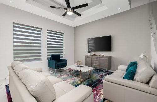 McAllen Haus | Quinta Real 4905 n