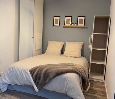 Etables-sur-Mer Wohnung | Résidence des 3 îles, en plein centre-ville, à 5 min des plages, 3 appartements neufs