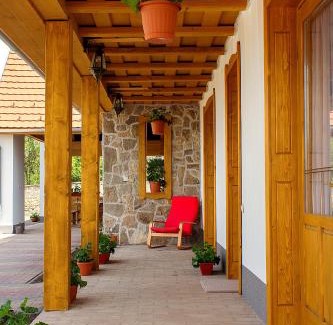 Golop Haus | Rózsa-Domb Vendégház