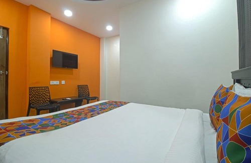 Hyderabad Haus | R D CONVENTION AND LUXURY ROOMS