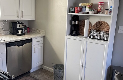 Barrio Anita Haus | R&R 15 Minute Walk to Tucson Museum of Art Private Outdoor Patio