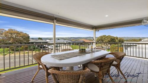 Aldinga Beach Haus | R & R Aldinga Beach by Wine Coast Holidays
