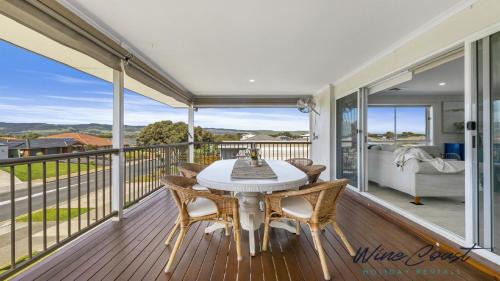 Aldinga Beach Haus | R & R Aldinga Beach by Wine Coast Holidays