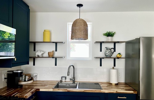 El Miradero Hütte | R & R Poolside with private courtyard & jacuzzi