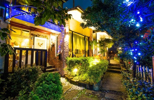 Sanxing Bed & Breakfast | Rabbit House