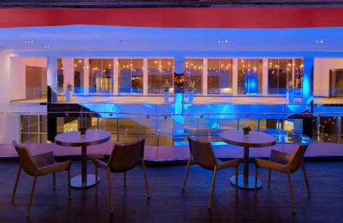 South Loop Hotel | Radisson Blu Mall of America