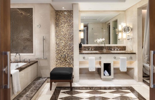 Mecca Hotel | Raffles Makkah Palace