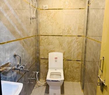 Haraiya Haus | Raghuvar Residency