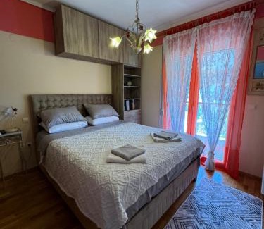 Pylaia-Chortiatis Haus | Rainbow Floor