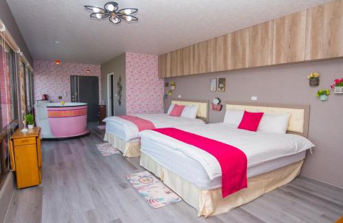 Shigang District Haus | Rainbow Hill House彩虹山舍