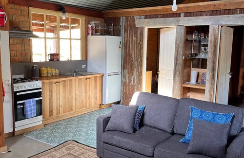 Warrenbayne Kabine | Rainbow valley bunkhouse