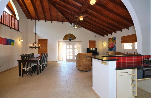 Sabana Liber Villa | Rainbow Villa - 5BR 2BA located in Noord