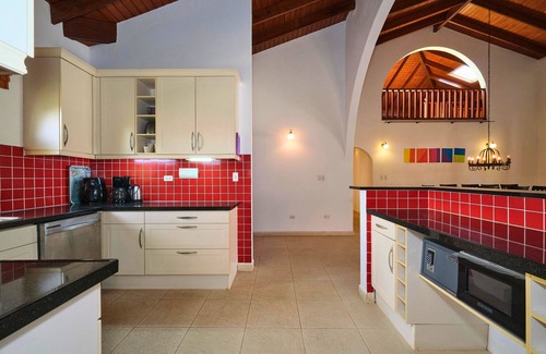 Sabana Liber Villa | Rainbow Villa - 5BR 2BA located in Noord