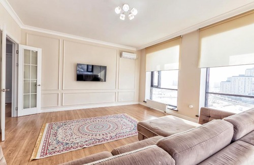 Nur-Sultan Wohnung | RAISSON APARTHOTEL H346 Хан Шатыр