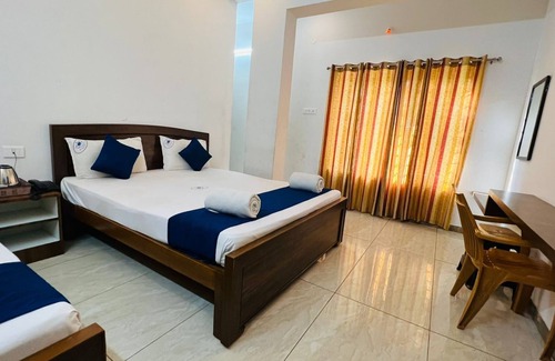 Coimbatore Kabine | Raja residency near ISHA ADIYOGI ALANDURAI Siruvani Coimbatore ,Tamilnadu, India