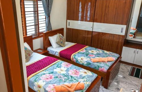 Doddaballapur Haus | Rajashree Guest House