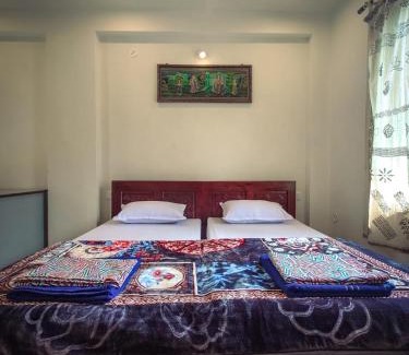 Pushkar Haus | Rajguru guest house