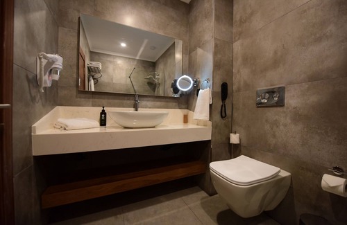 Karacabey Hotel | Ramada By Wyndham Karacabey