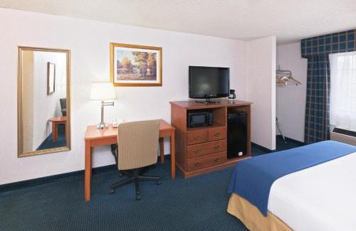 Southside Hotel | Ramada by Wyndham Santa Fe