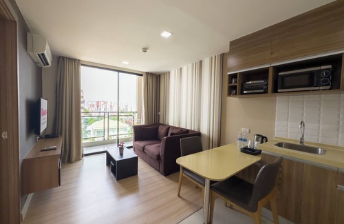 Ekkamai Wohnung | Ramada by Wyndham Bangkok Ten Ekamai Residences