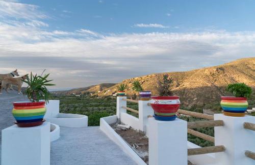 Locaiba Wohnung | Rambla Retreats Apartment Rojo with shared pool & hot tub Stunning views in Oria