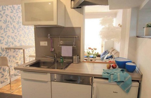 Bad Ems Wohnung | Verbringen Sie Ihren Urlaub im FerienNest Haus Braunfels. Das „RankenNest" befindet sich im Erdgeschoss des Hauses und bietet Platz für zwei Personen. Das gemütliche Apartment ist modern und stilvoll eingerichtet.