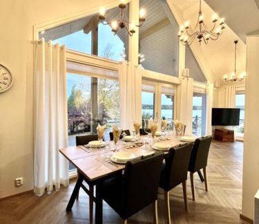 Jamsa Villa | Rantavilla 7 hlo poreallas