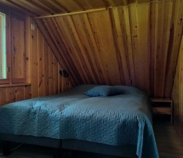 Yllasjarvi Wohnung | Rapula 1makuuhuone ja parvi