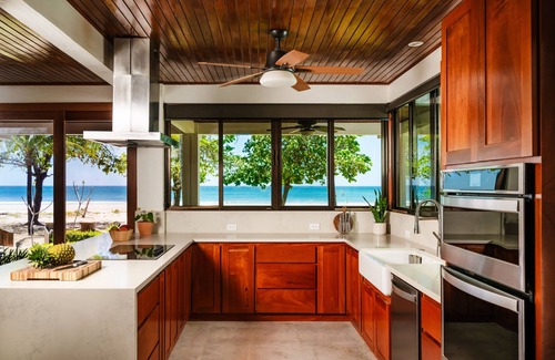 Playa Grande Haus | Rare Find: Beachfront Villa w/ Private Pool & Spacious Backyard, Surf Break Right at Your Doorstep!