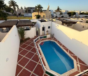 Durrat Al-Arous Villa | Razz Villa فيلا راز