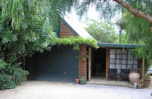 Richmond Haus | Red Brier Cottage Accommodation