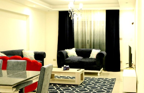 Nasr City Wohnung | Red Flower in Palm City Compound 1 Hour to the sea